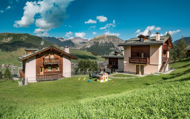 Chalet Teola