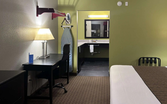 Rodeway Inn