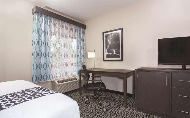 La Quinta Inn & Suites by Wyndham Chattanooga - Lookout Mtn