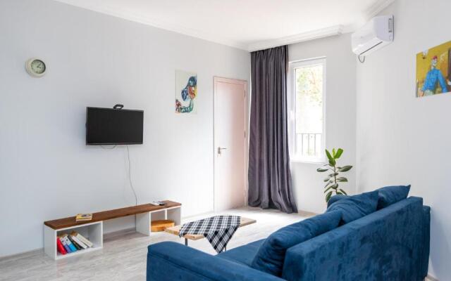 Giorgi's apartment
