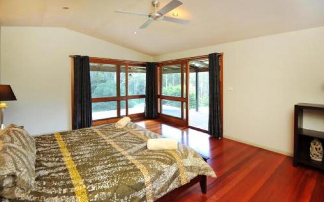 Sapphire Beach Acreage