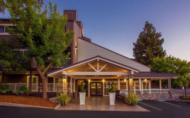 Best Western Plus Inn At The Vines