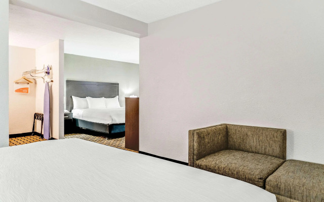 Quality Inn Detroit Downtown