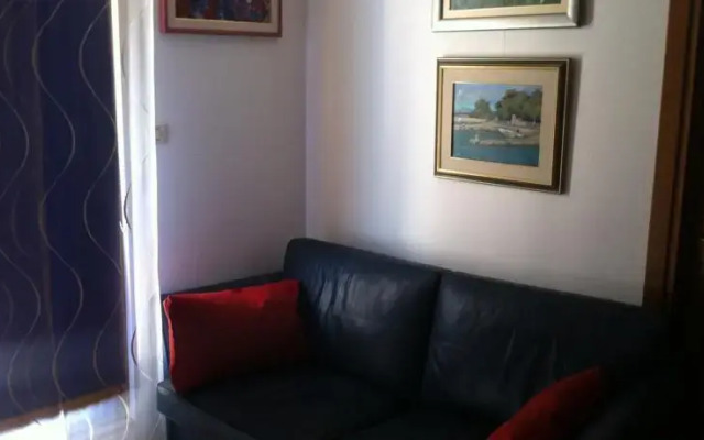Apartment 4 You