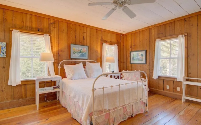 Kitchens Beach House by Peace Vacations