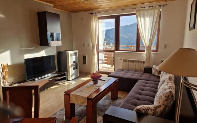 Pamporovo Rhodopi Pearl Apartments