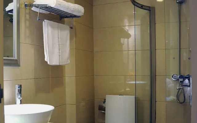 Nanchang Good Hotel Railway Station