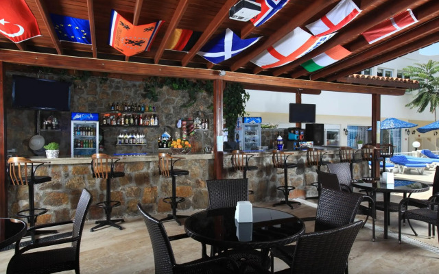 Summer in Garden Suites & Beach Hotel