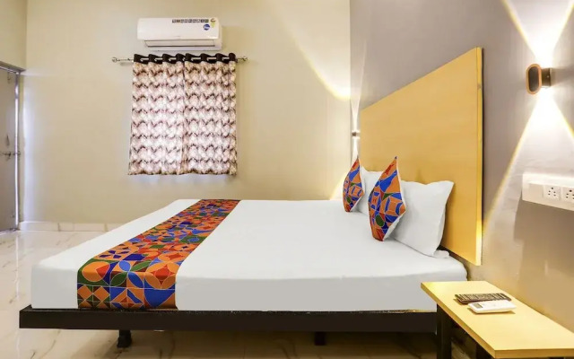 FabExpress The Bellfair