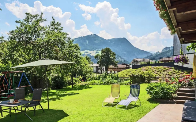 Apartment in Fugen Near the ski Area