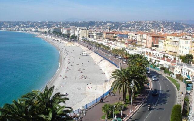 F2 Terrasse, Moderne, Hyper Centre, Clim, Ascenseur