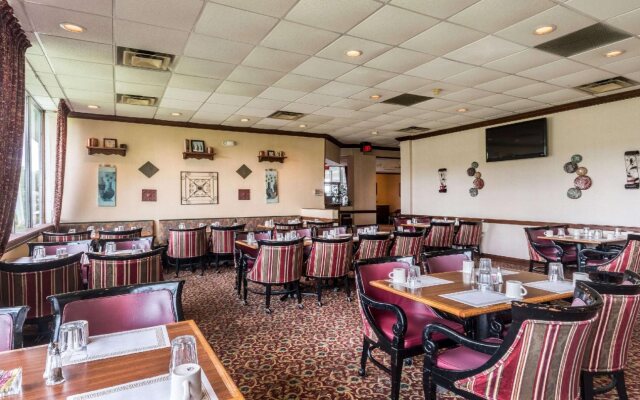 Suburban Extended Stay Hotel