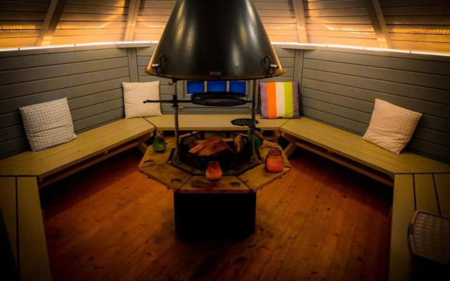 Newmore Highland Pods