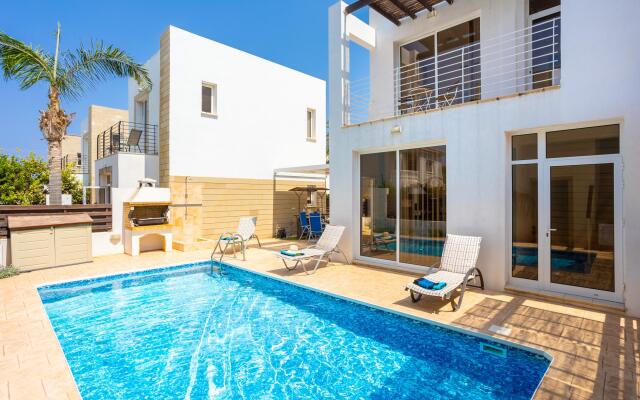 Villa Vitamin Blue in Pernera
