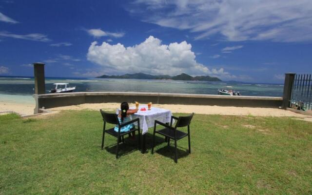 Marie-France Beach Front Apartments