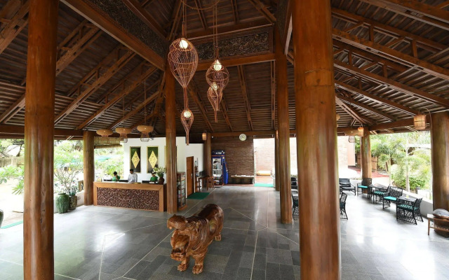 Zfreeti Hotel