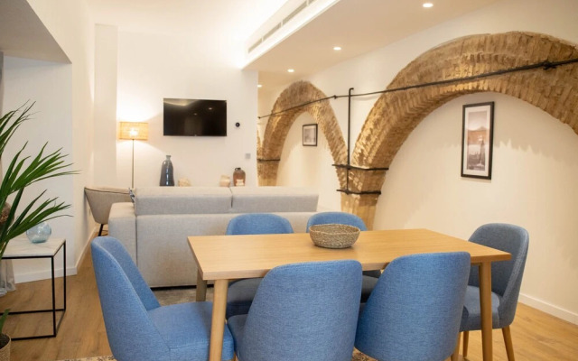 nQn Aparts & Suites Sevilla