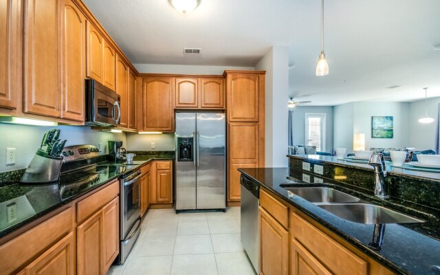 4840 Cayview Avenue #303