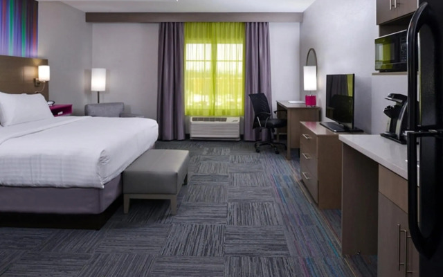 Holiday Inn Express & Suites Shippensburg by IHG