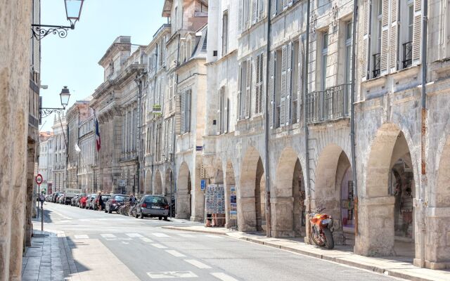 Cour des Dames