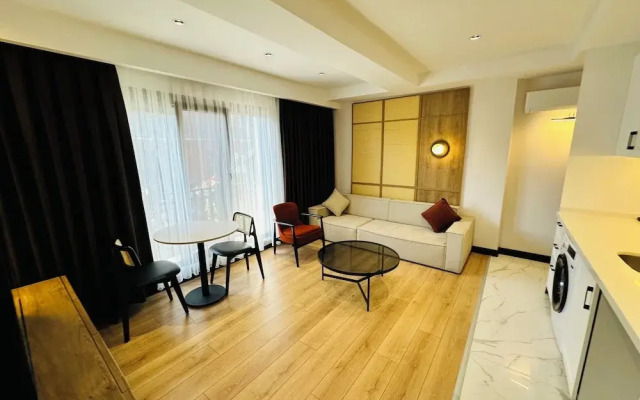 Rose Point Residence