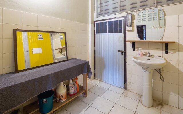 Toby's Hostel