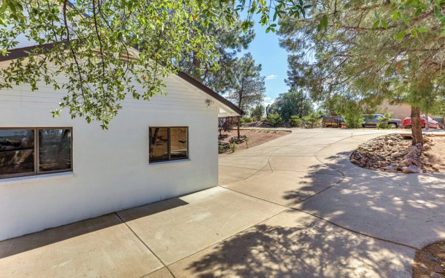 Hike & Golf: Family Home w/ Deck in Payson!