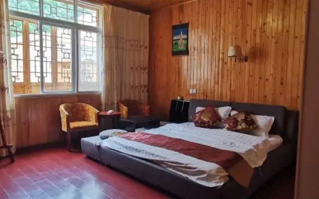 Luding Hailuogou Ruiqi Hotel