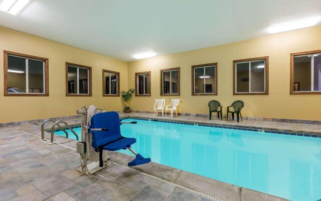 Western Inn & Suites