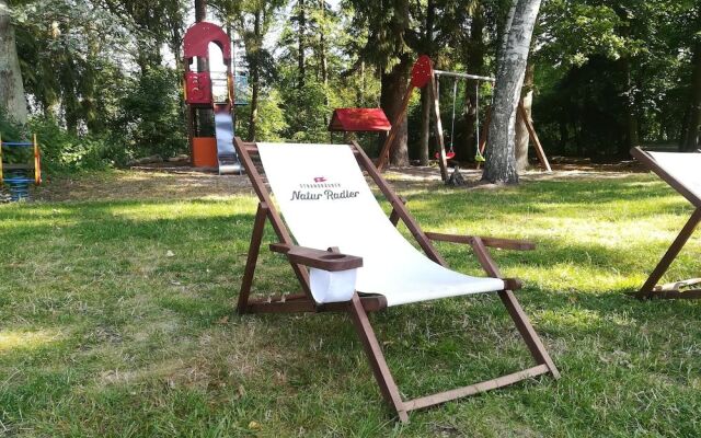 Schlösschen Sundische Wiese