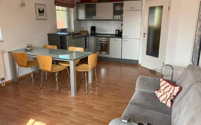 Friedensstraße 41 Wohng 12