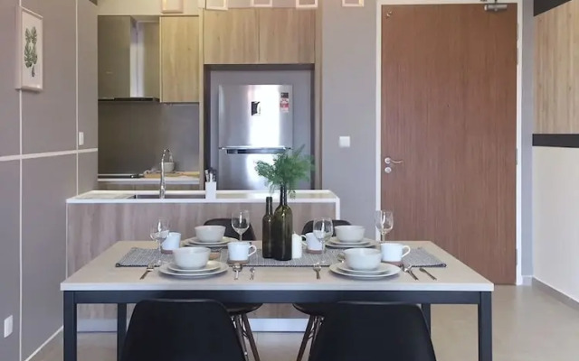 Petalz Residences Homestay By Push