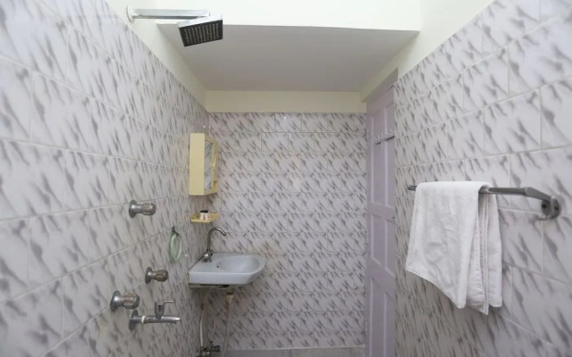 Surya Guest House By OYO Rooms