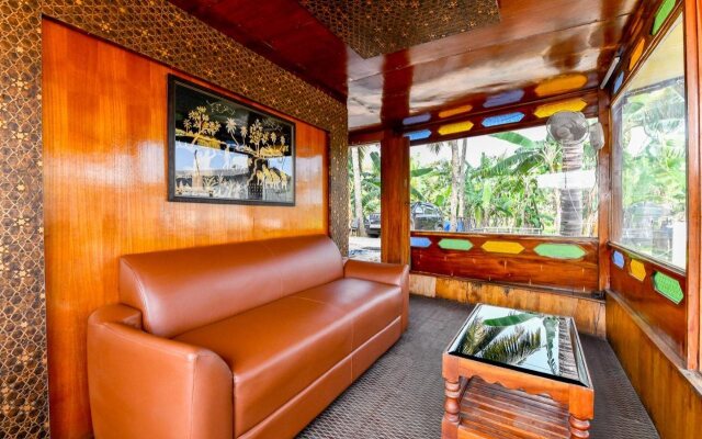 The Boat House