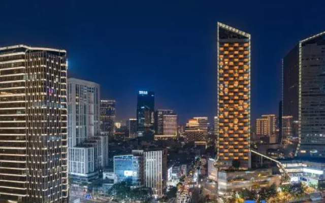 Yunxi Suite Hotel (Chunxi Road Tianfu Square)