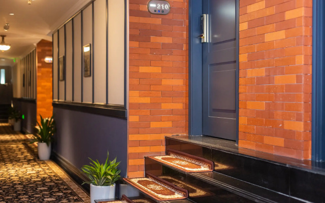 Yiting Zhenshe Hotel (Beijing Qianmen Pedestrian Street)