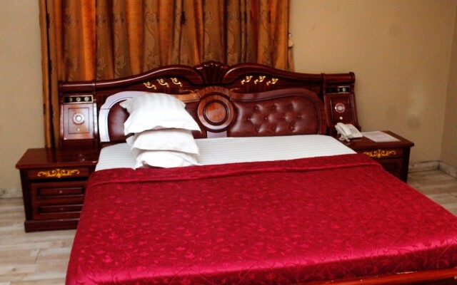 Paloma Hotels