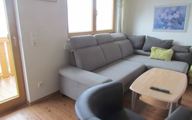 Villa Sonnenterrasse in Tyrol - Skiinghiking Area Hochzillertal Kaltenbach