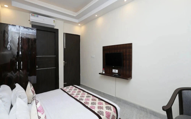 OYO Flagship 190 Gomti Nagar