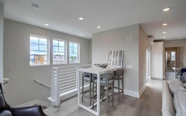 Santa Barbara Loft
