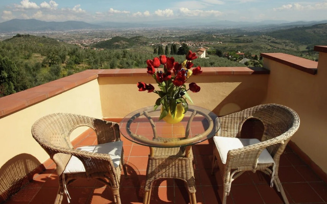 Spacious Villa in Carmignano With Private Swimming Pool