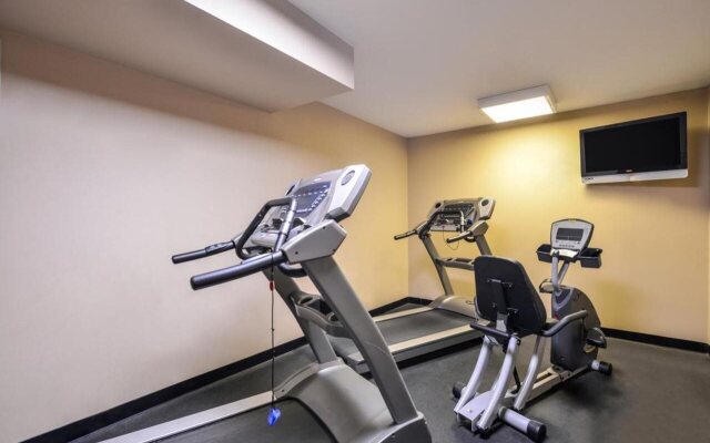 Baymont by Wyndham Sioux Falls West (67058) Sioux/ Near Airport