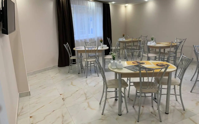 Milan (Новофедоровка)