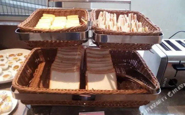 Wenhua Leisure Hotel