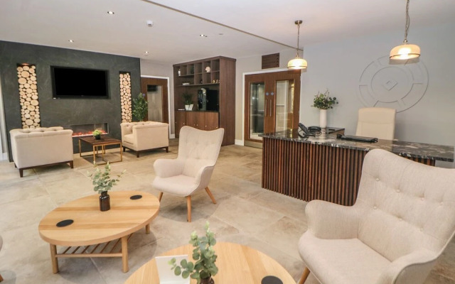 Rock Mill Apartment