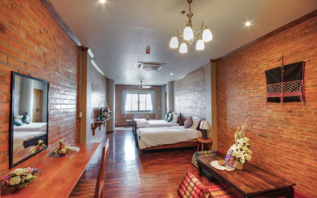 Saeng Panya Home - Boutique Residence (SHA Plus+)
