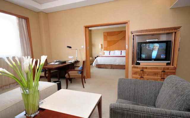 New Century Sea View Hotel Qinhuangdao