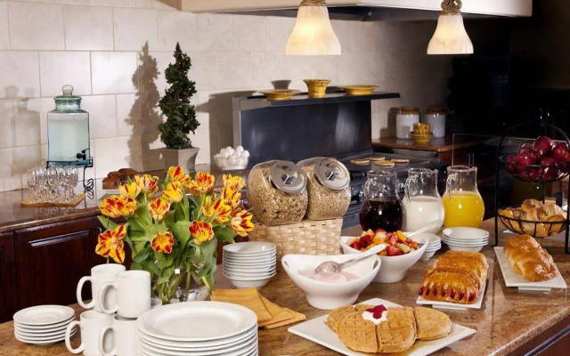 Ayres Hotel Corona – Riverside
