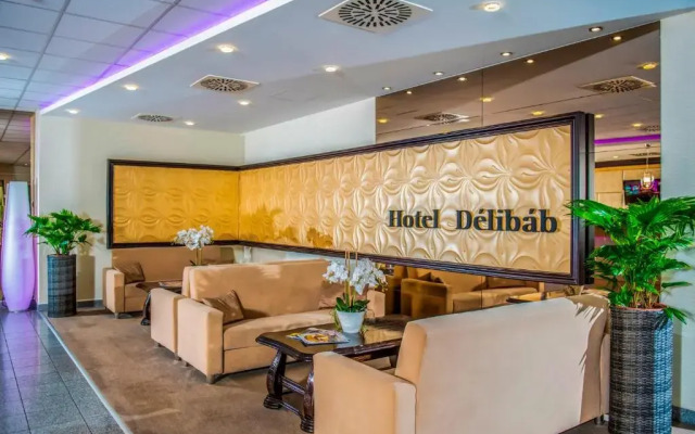 Hotel Délibáb