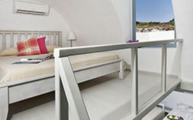 Aura Marina Apartments Santorini